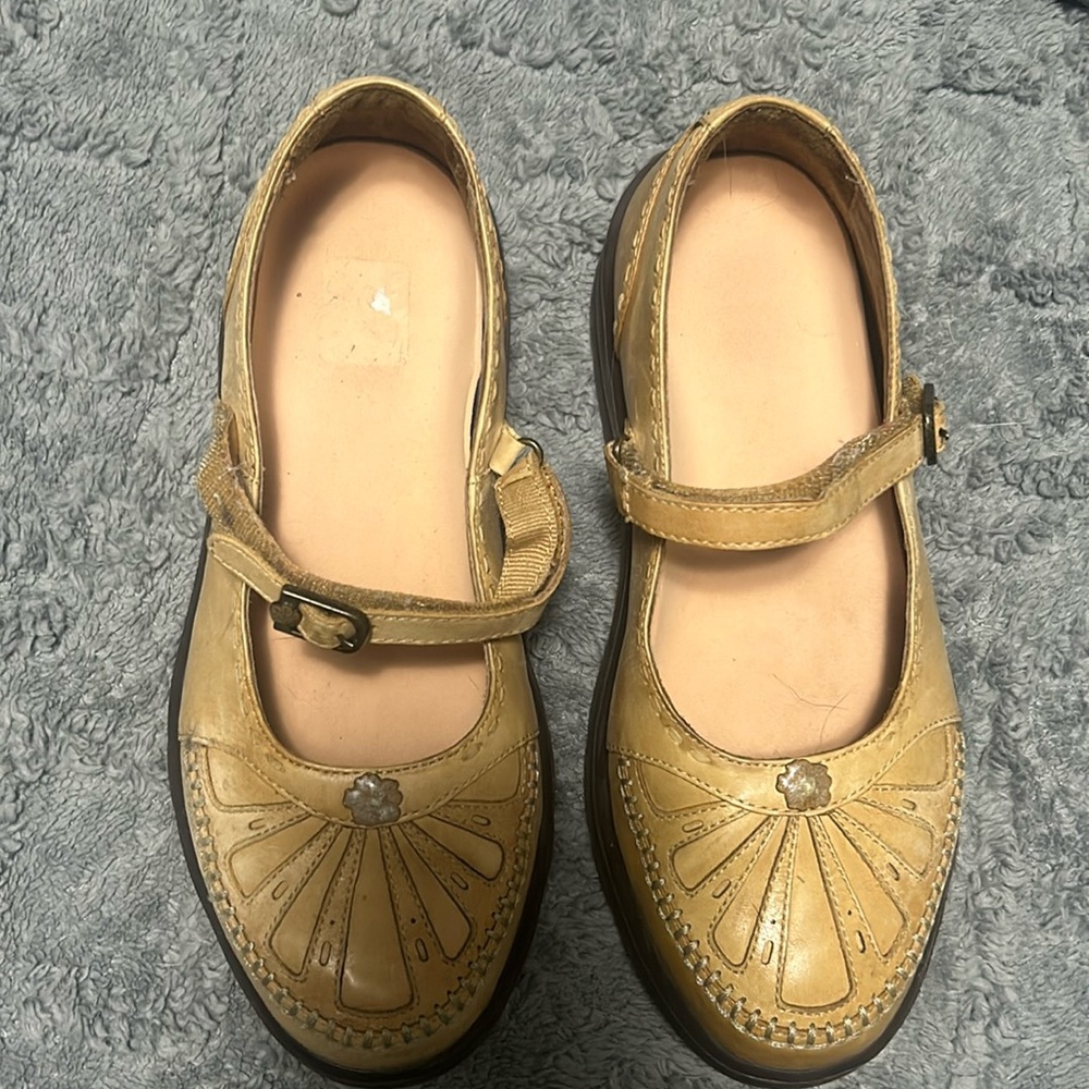 Dr Comfort Mary Jane’s